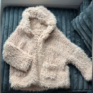 Cage Feather - Cozy Faux Fur Jacket